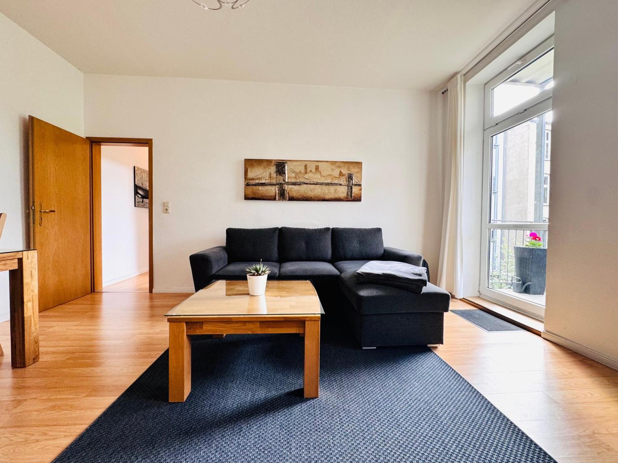 שוורין Attraktive Wohnung Im Schoenen Hinterhof מראה חיצוני תמונה